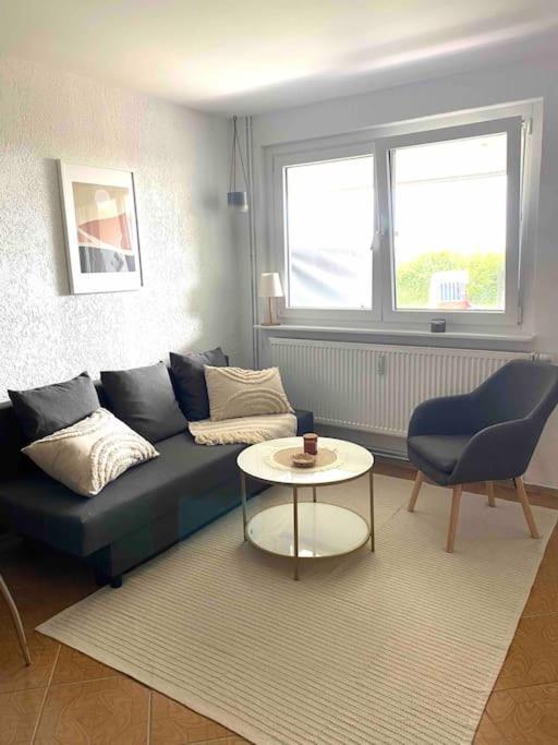 Ferienwohnung Nr. 1 Terrasse Bodden Kanu Bootssteg Zudar Экстерьер фото